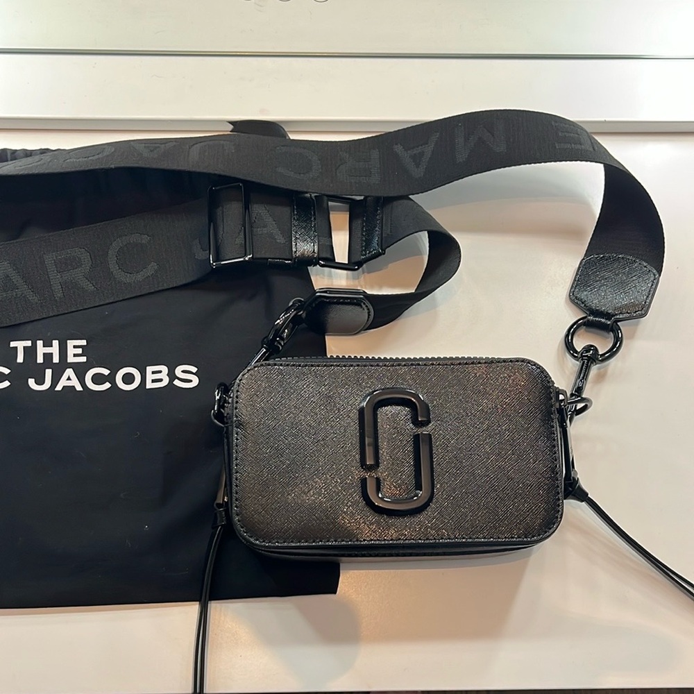 Marc Jacobs Black Snapshot Bag
